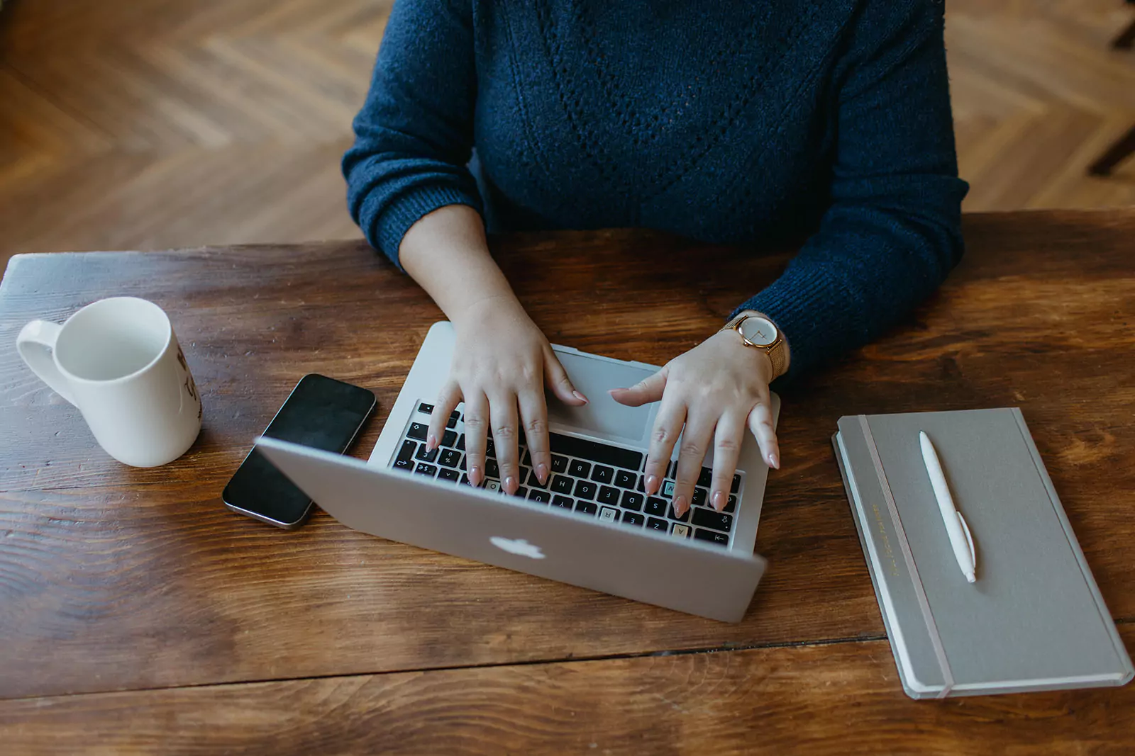 Sandra - Assistante virtuelle Paris - Nimes